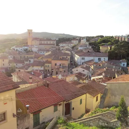 L'orizzonte Di Nocchi Manrico Дом отдыха *